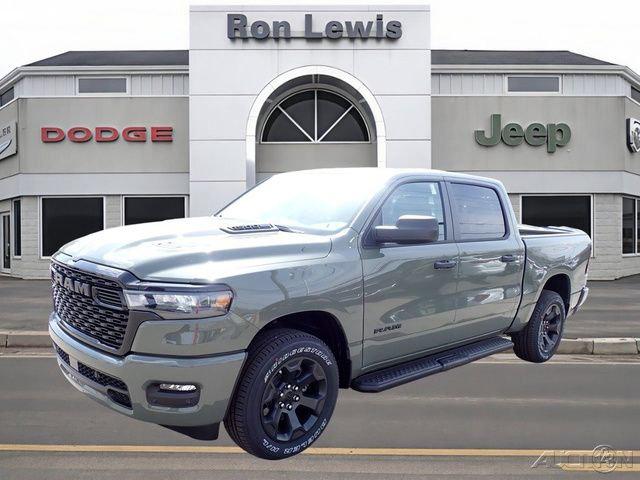 2026 RAM Ram 1500 RAM 1500 EXPRESS CREW CAB 4X4 57 BOX
