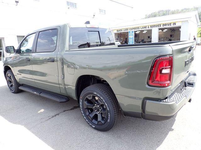 2026 RAM Ram 1500 RAM 1500 EXPRESS CREW CAB 4X4 57 BOX