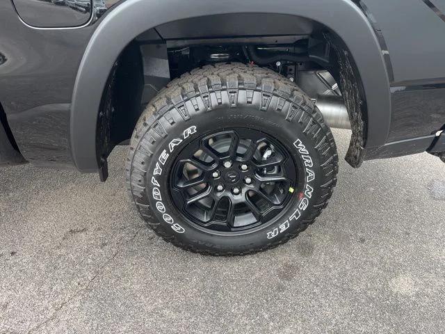 2026 Ram 1500 Rebel Crew Cab 4x4 5'7" Box