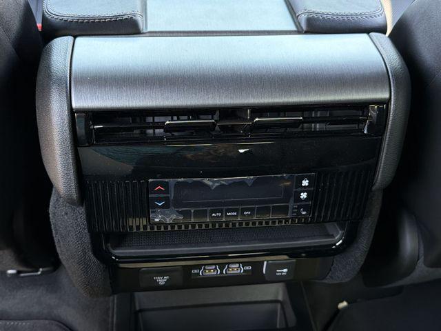 2026 Jeep Grand Wagoneer Limited Altitude 4x4