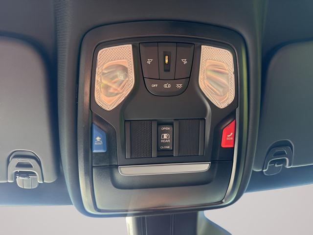 2026 Ram 1500 Warlock Crew Cab 4x4 5'7" Box