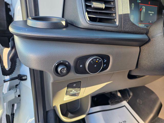 2026 Ford Transit Cargo Van Base