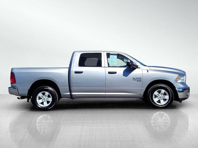 2023 Ram 1500 Classic SLT Crew Cab 4x4 5'7" Box