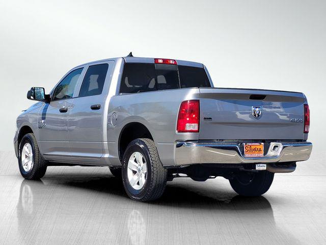 2023 Ram 1500 Classic SLT Crew Cab 4x4 5'7" Box