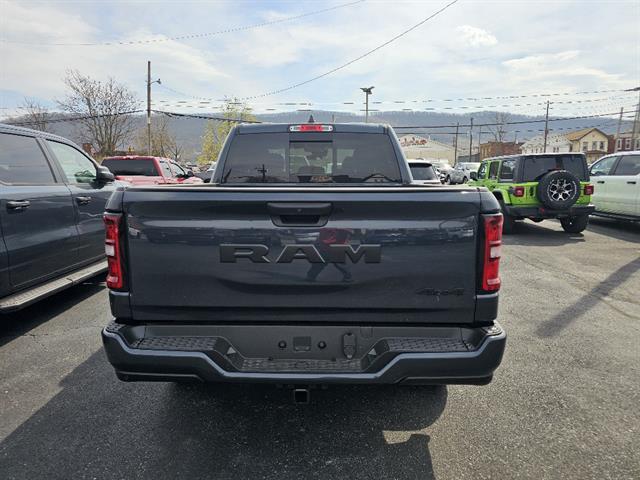 2026 RAM Ram 1500 RAM 1500 EXPRESS CREW CAB 4X4 57 BOX