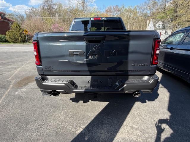 2026 Ram 1500 Warlock Crew Cab 4x4 5'7" Box