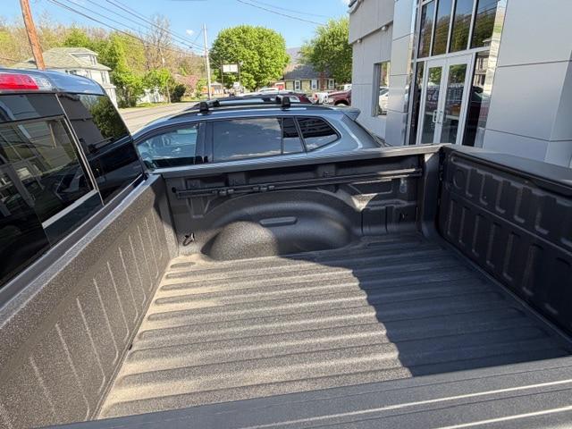 2026 Ram 1500 Warlock Crew Cab 4x4 5'7" Box
