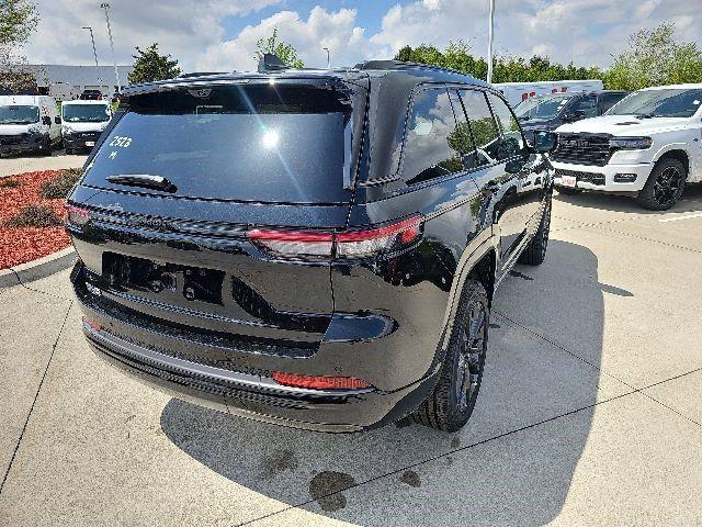 2026 Jeep Grand Cherokee Limited Reserve