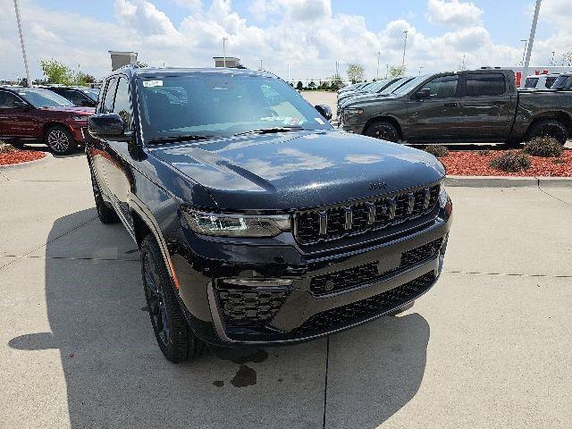 2026 Jeep Grand Cherokee Limited Reserve