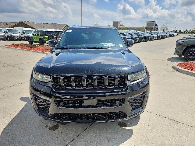 2026 Jeep Grand Cherokee Limited Reserve