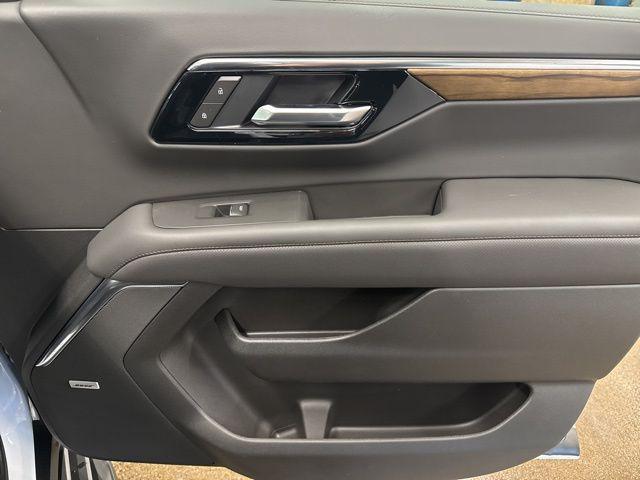 2026 Chevrolet Suburban High Country, 4WD