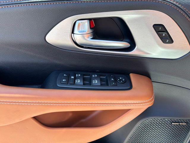 2026 Chrysler Pacifica Pinnacle AWD