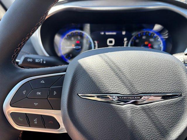2026 Chrysler Pacifica Pinnacle AWD