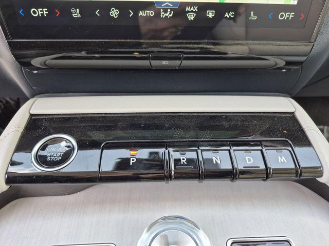 2026 Lincoln Navigator Premiere