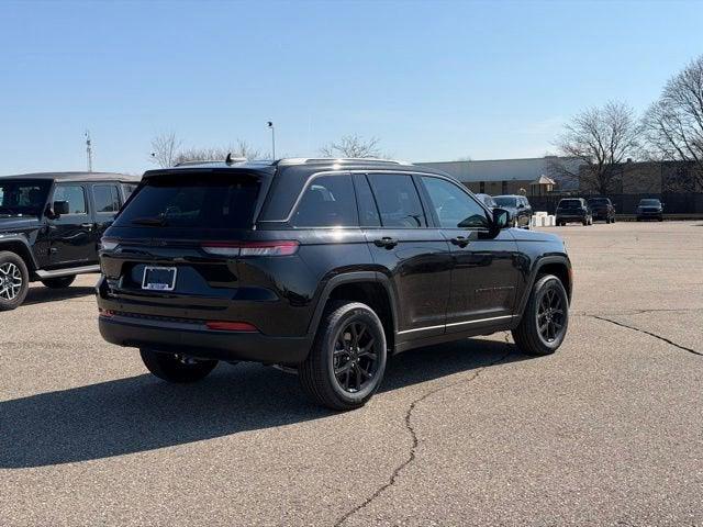 2026 Jeep Grand Cherokee Altitude 4x4
