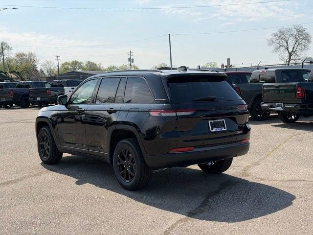 2026 Jeep Grand Cherokee Altitude 4x4