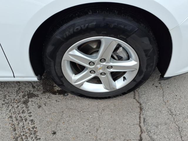 2023 Chevrolet Malibu FWD LS