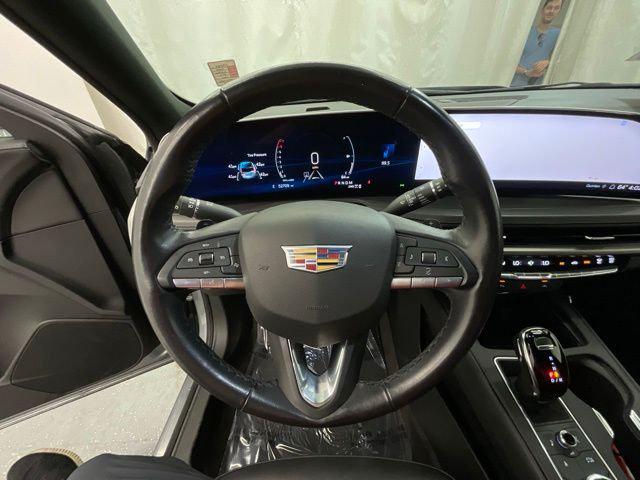 2024 Cadillac XT4 AWD Premium Luxury