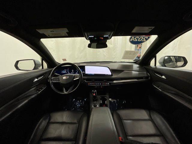 2024 Cadillac XT4 AWD Premium Luxury