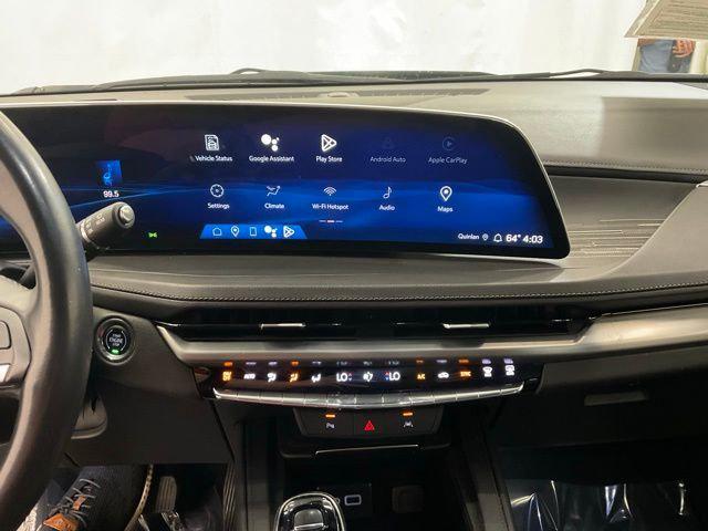 2024 Cadillac XT4 AWD Premium Luxury