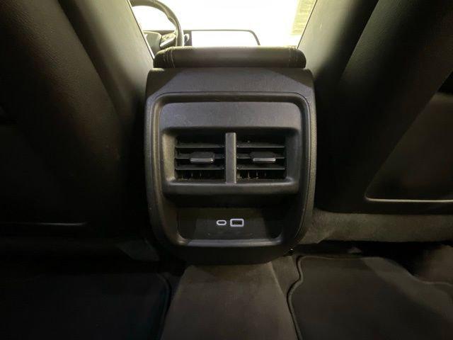 2024 Cadillac XT4 AWD Premium Luxury