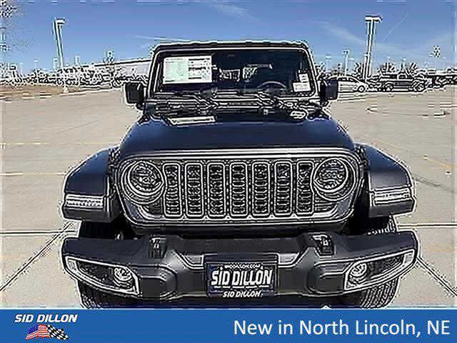 2026 Jeep Gladiator GLADIATOR SAHARA 4X4