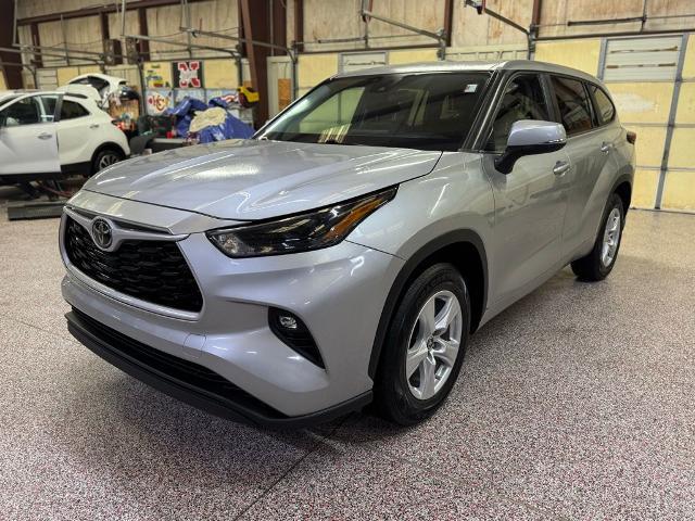 2023 Toyota Highlander LE for sale in Shawnee, KS