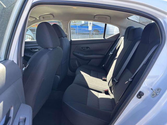 2024 Nissan Sentra SV Xtronic CVT
