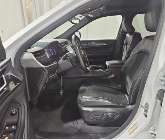 2022 Jeep Grand Cherokee Altitude 4x4