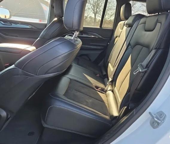 2022 Jeep Grand Cherokee Altitude 4x4