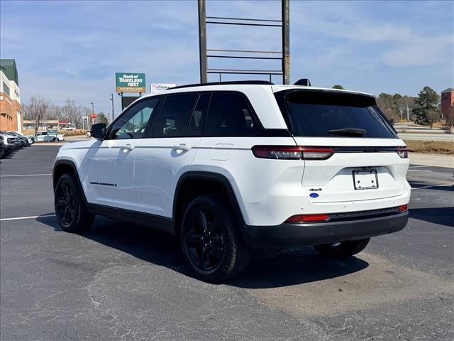 2022 Jeep Grand Cherokee Altitude 4x4