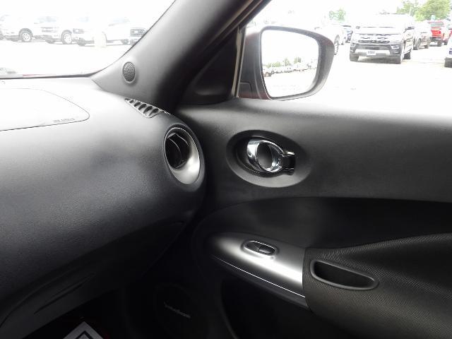 2015 Nissan JUKE SV