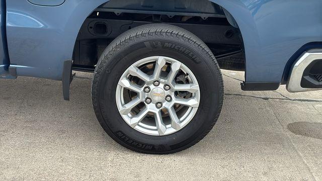 2024 Chevrolet Silverado 1500 4WD Crew Cab Short Bed LT with 2FL