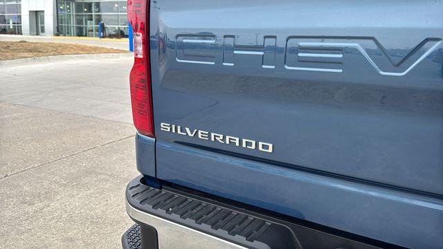 2024 Chevrolet Silverado 1500 4WD Crew Cab Short Bed LT with 2FL