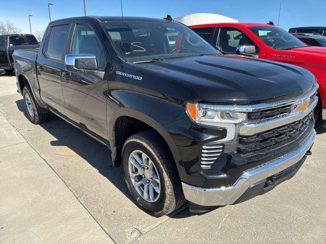 2023 Chevrolet Silverado 1500 4WD Crew Cab Short Bed LT with 2FL for sale in Indianola, IA