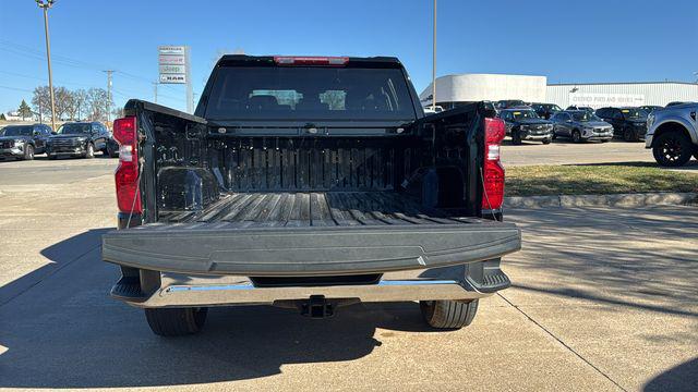 2023 Chevrolet Silverado 1500 4WD Crew Cab Short Bed LT with 2FL