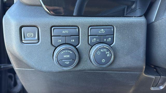 2023 Chevrolet Silverado 1500 4WD Crew Cab Short Bed LT with 2FL