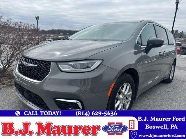 2023 Chrysler Pacifica Touring L for sale in Boswell, PA