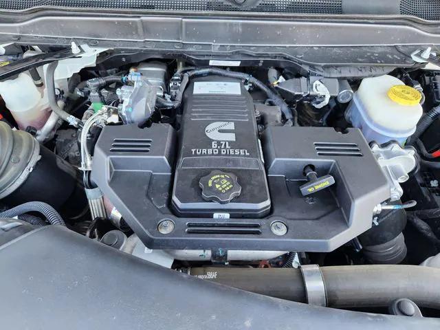 2024 Ram 3500 Laramie Crew Cab 4x4 6'4" Box