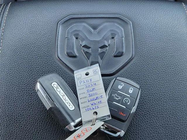 2024 Ram 3500 Laramie Crew Cab 4x4 6'4" Box