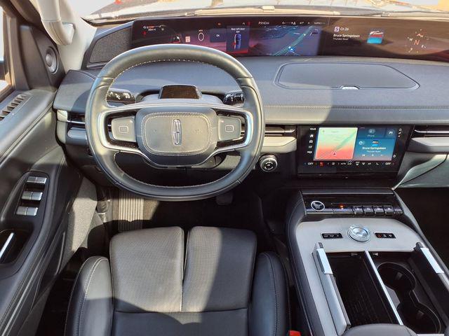 2025 Lincoln Navigator Reserve L