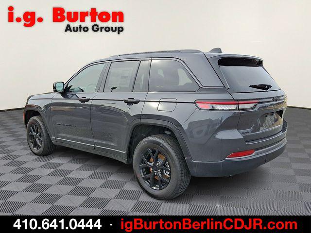 2026 Jeep Grand Cherokee GRAND CHEROKEE LAREDO ALTITUDE 4X4