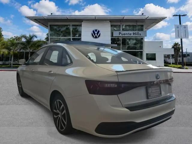 2025 Volkswagen Jetta 1.5T SE