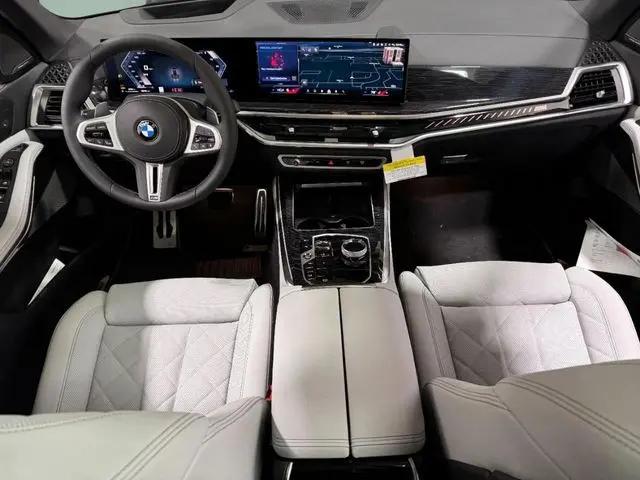 2026 BMW X5 M60i