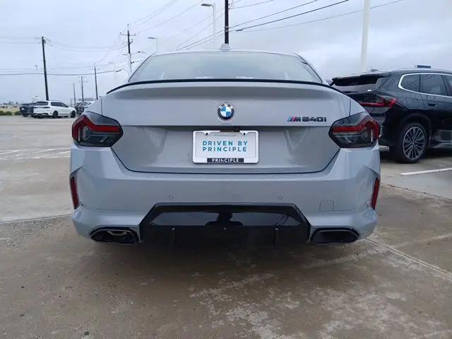 2026 BMW M240 i