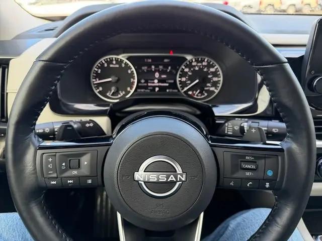2023 Nissan Pathfinder SL 4WD