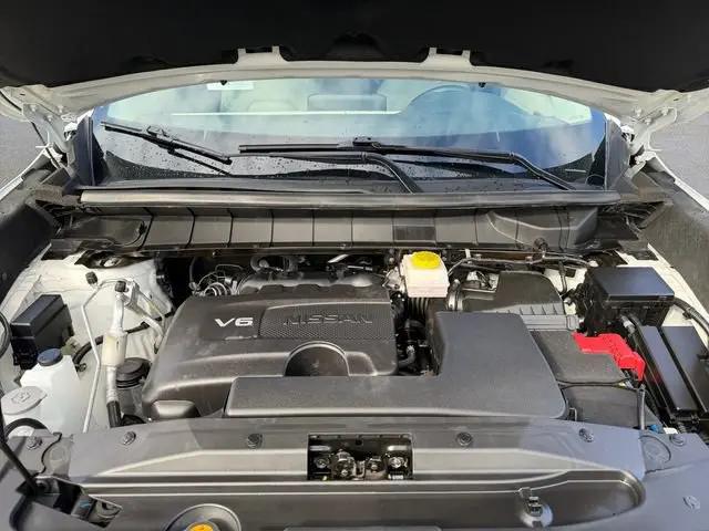 2023 Nissan Pathfinder SL 4WD