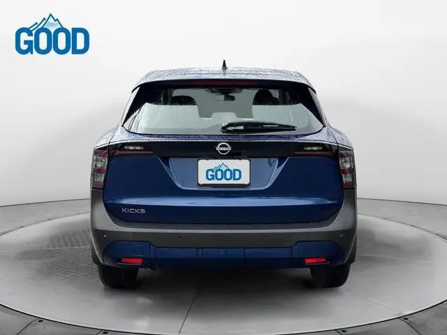 2025 Nissan Kicks S FWD