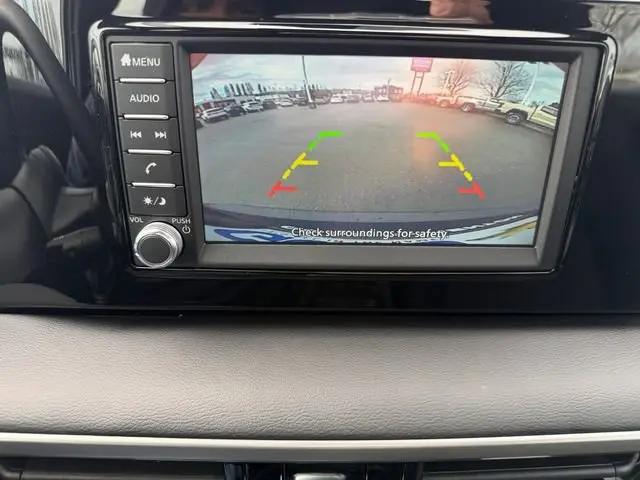 2025 Nissan Kicks S FWD