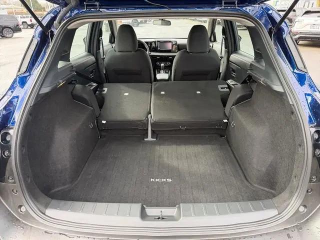 2025 Nissan Kicks S FWD